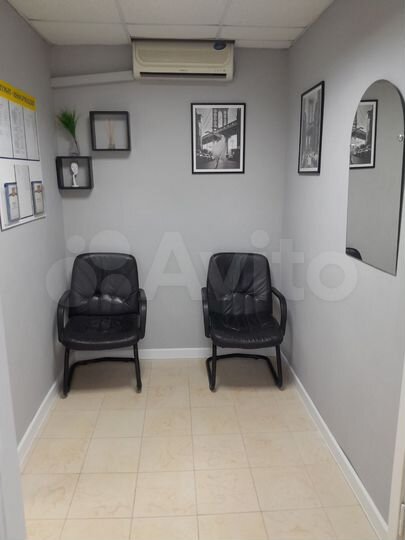 Помещение и парикмахерский бизнес 28 м²