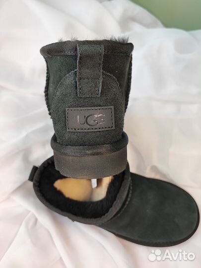 Ugg classic ultra mini черные