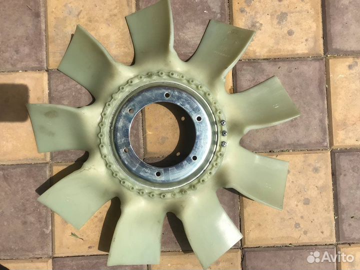 Крыльчатка вентилятора от fendt