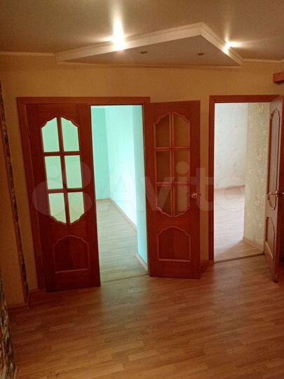2-к. квартира, 70 м², 6/9 эт.