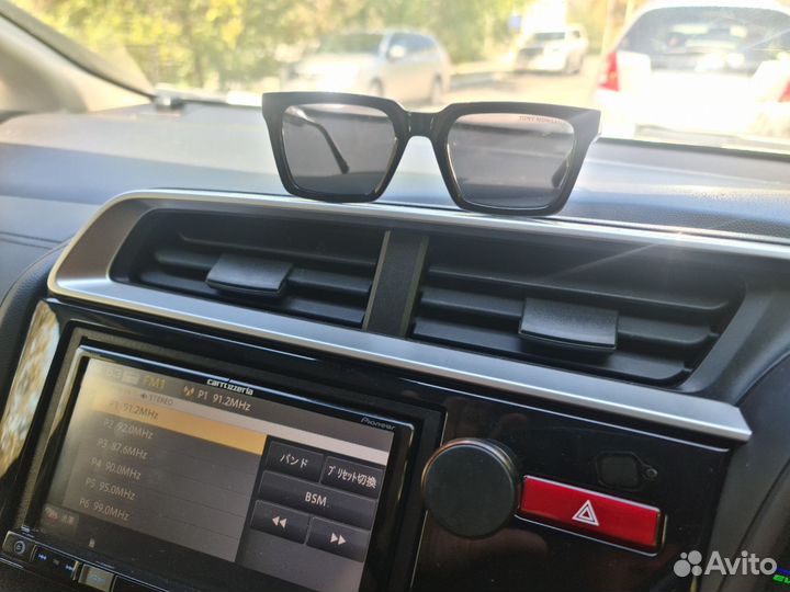 Солнцезащитные очки мужские