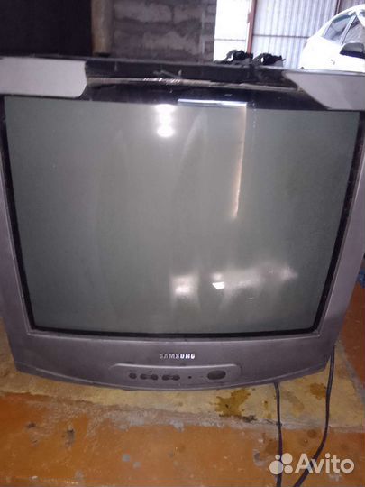 Телевизор