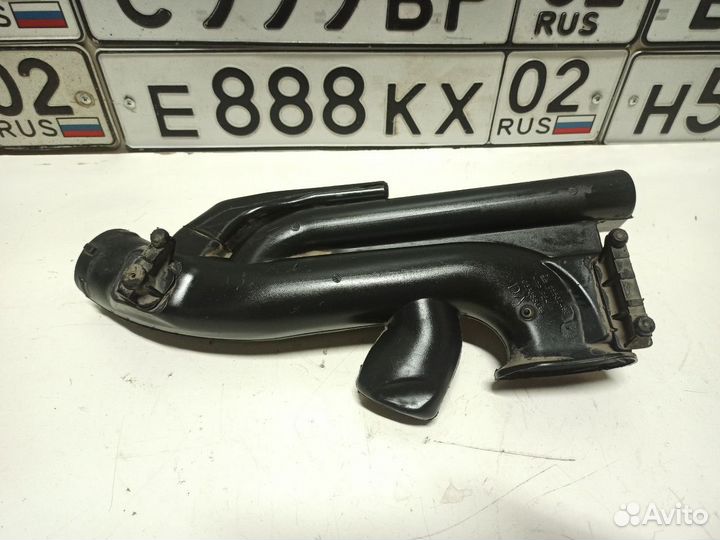 Резонатор воздушного фильтра на Opel Astra H