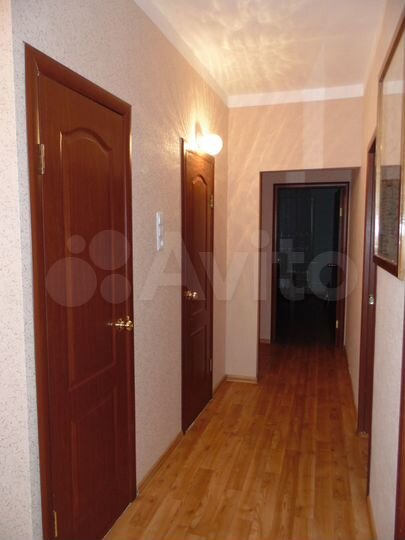 3-к. квартира, 87 м², 1/12 эт.