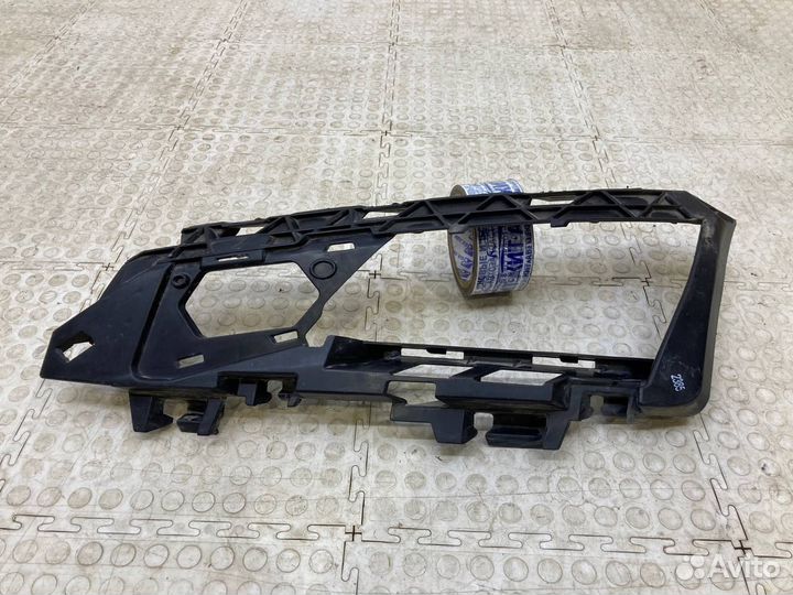 Кронштейн бампера передний левый Skoda Kodiaq