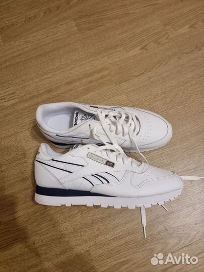 Кроссовки Reebok Classic Leather белые