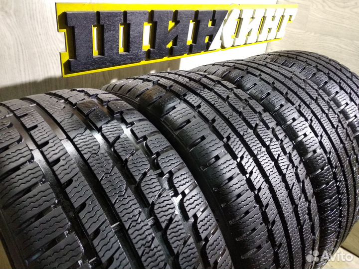 Kumho WinterCraft KW27 215/50 R17