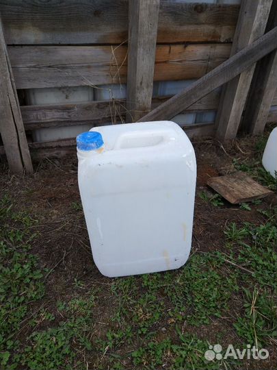 Канистра 20 литров