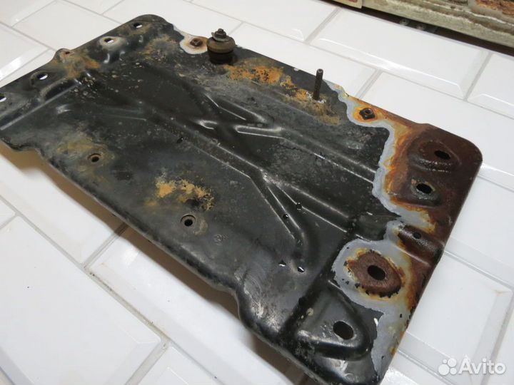 Площадка акб Range Rover 3 Vogue