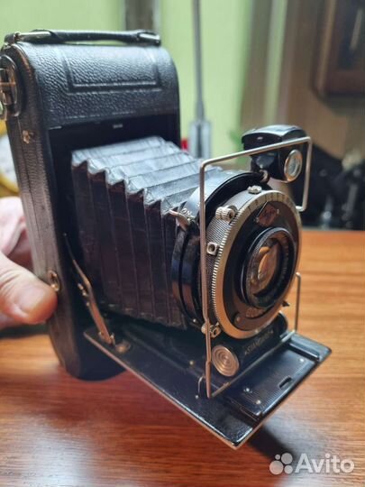 Старинный пленочный фотоаппарат Agfa