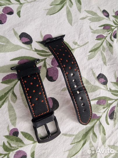 Чехол на iPhone 11 бу ремешок на часы кожа