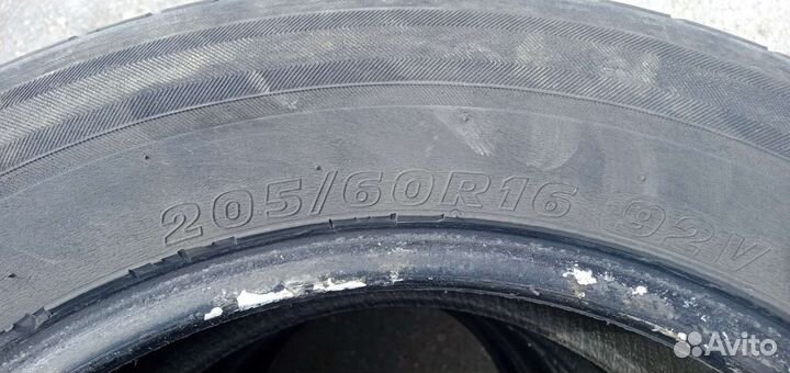 Kumho Solus KH17 205/60 R16 92V