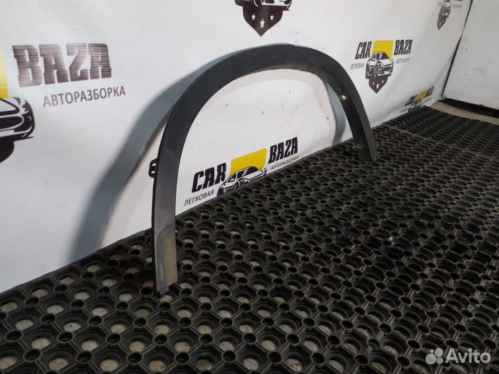 Накладка заднего крыла правого R BMW X1