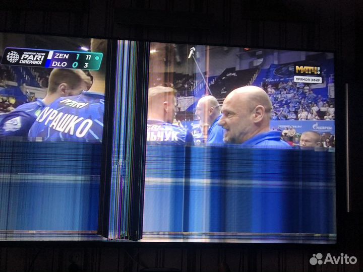 Телевизор битый philips, диагональ 65