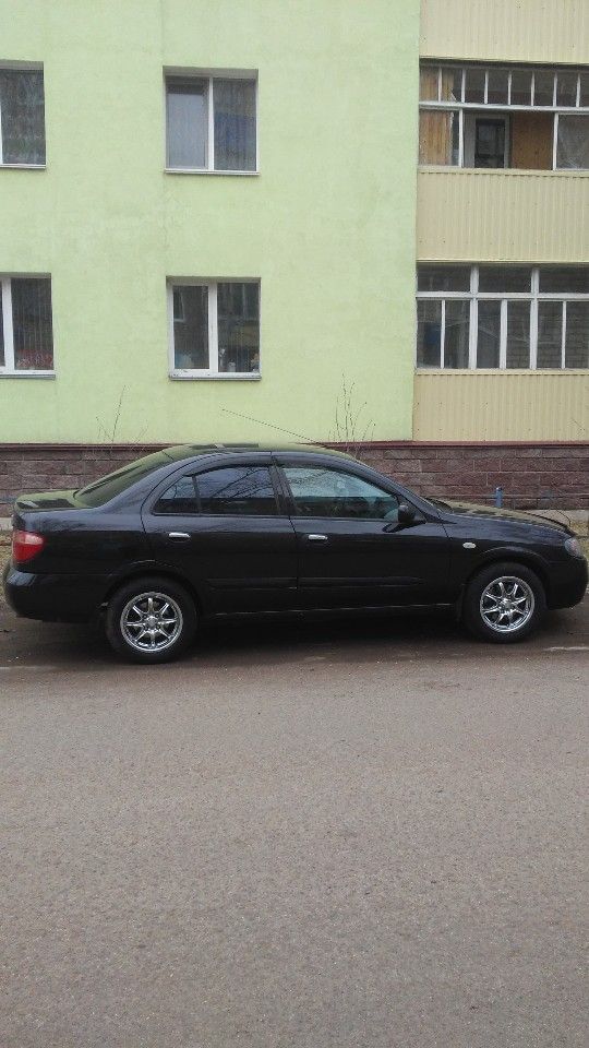 Nissan Almera: фото владельца