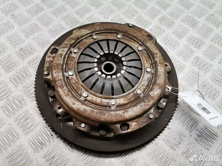 Маховик (демпфер сцепления) для Opel Astra H