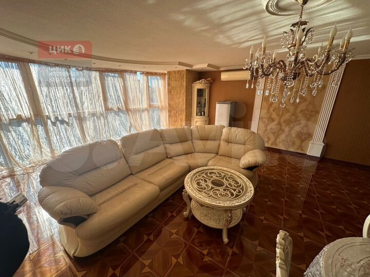 4-к. квартира, 143,4 м², 9/10 эт.