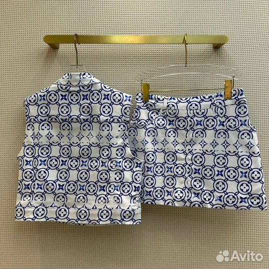 Комплект Louis Vuitton В наличии Размер S