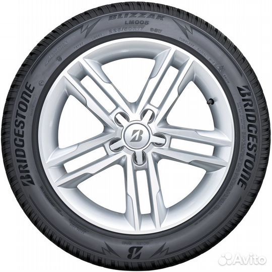 Bridgestone Blizzak LM-005 275/40 R21 107V