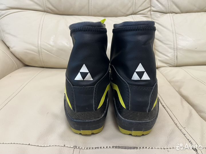 Лыжные ботинки fischer