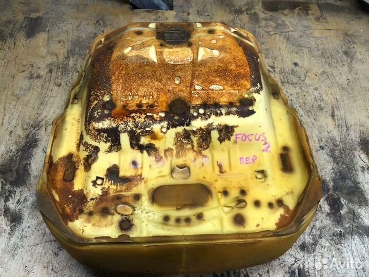 Пенолитье подушки сиденья перед. Ford Focus II