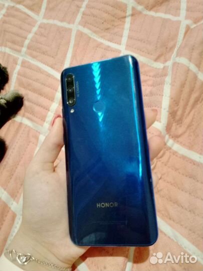 Телефон Honor 9х
