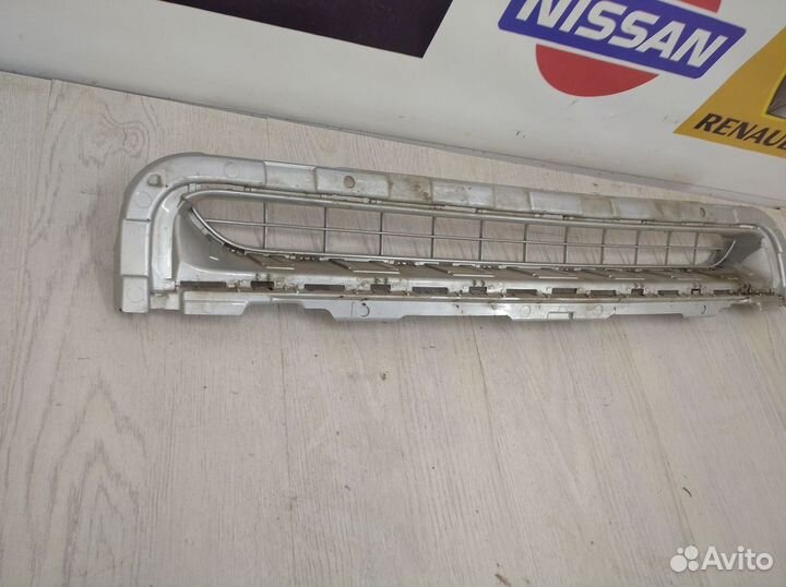 Решетка радиатора Renault fluence