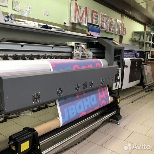 Широкоформатная печать баннеров наклеек рекламы