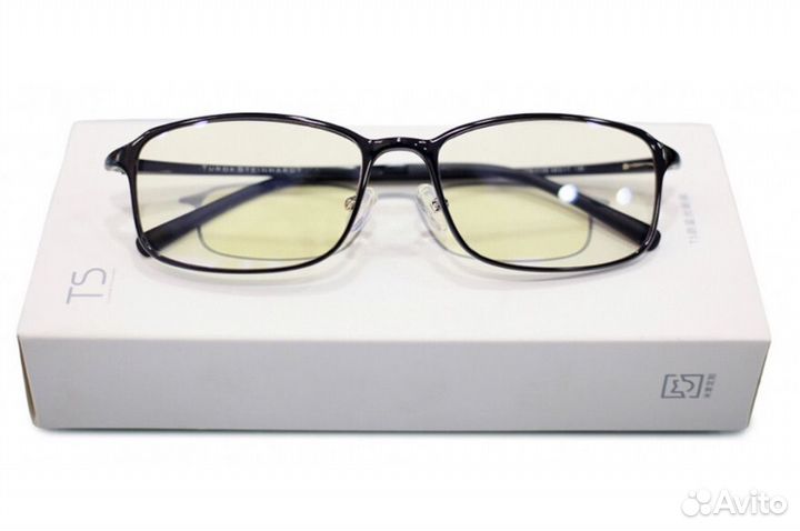 Очки от вредного синего излучения