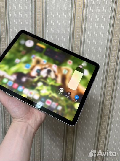 iPad Air (5th Generation) Wi-Fi