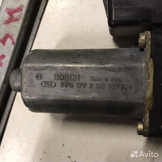 Стеклоподъемник Mitsubishi Carisma