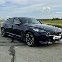 Kia Stinger 2.0 AT, 2018, 98 000 км, с пробегом, цена 2 790 000 руб.