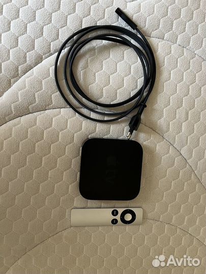 Приставка Apple tv
