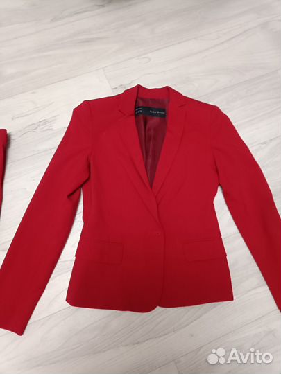 Костюм женский Zara