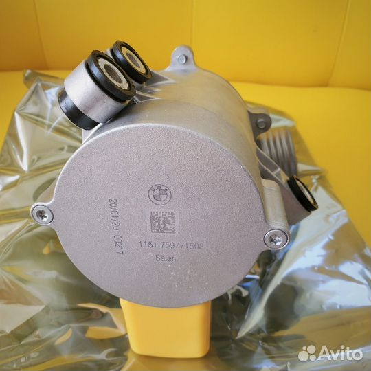 Помпа bmw насос N20 11517597715