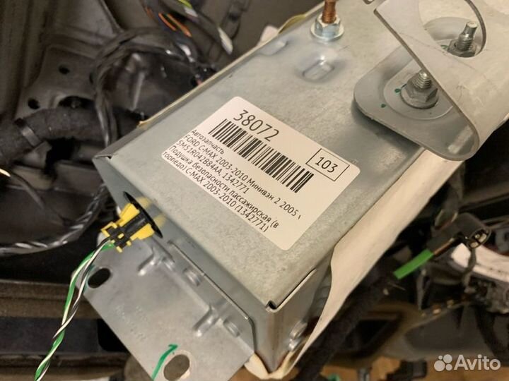 Подушка безопасности пассажирская (в торпедо) Ford