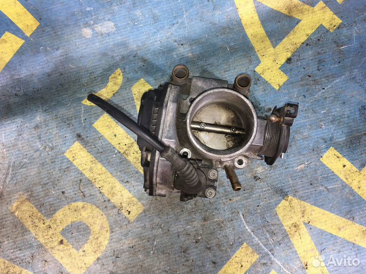 Дроссельная заслонка Audi A4 B5