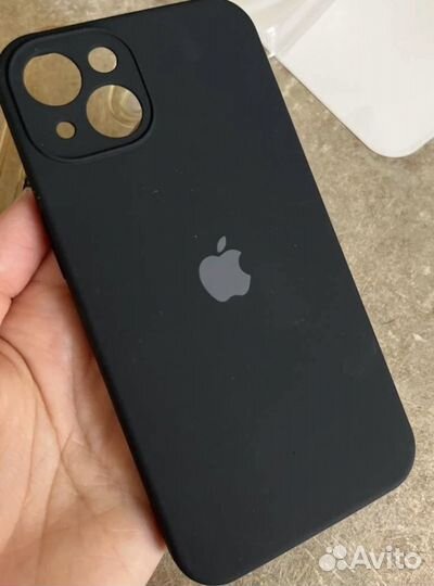 Чехол на iPhone 13 новый