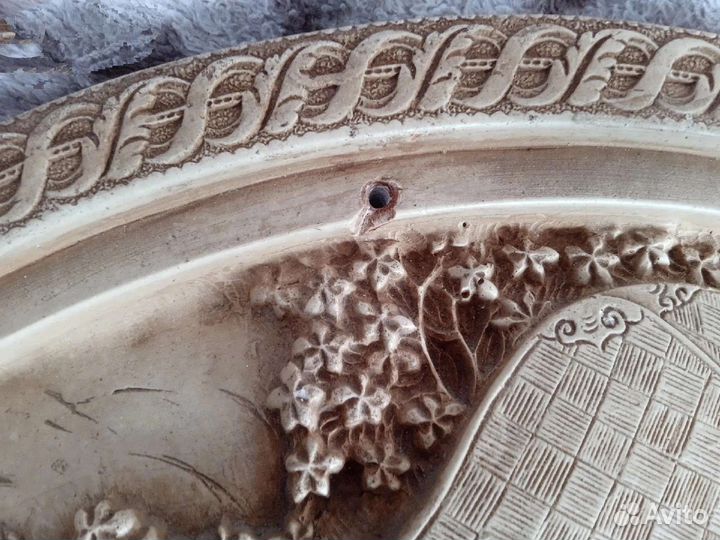 Барельеф.Китай.1950 годы.Диаметр 44 см.Гипс