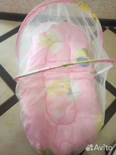 Кокон с болдахином