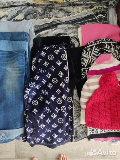 Отдам женские вещи 44-46