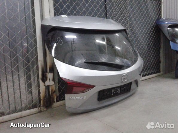 Крышка багажника Mazda 3 BM Мазда 3 бм