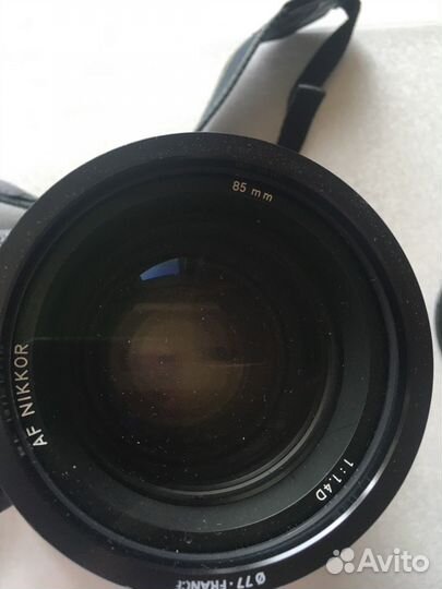 Nikon AF 85mm f/1.4D Nikkor