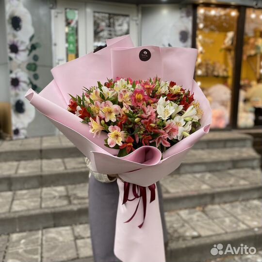 Букет-Гигант из Альстромерия