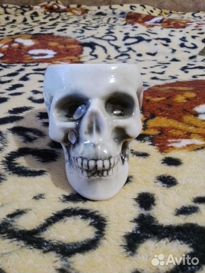 Пепельница череп