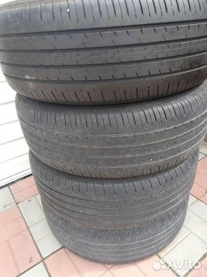 Goodyear EfficientGrip Performance SUV 225/55 R19