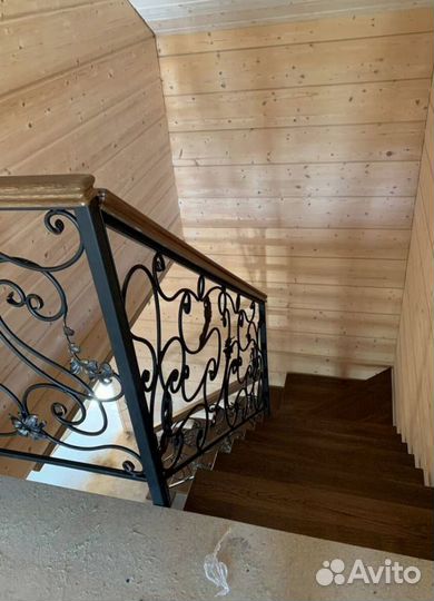 Изготовление лестниц под ключ