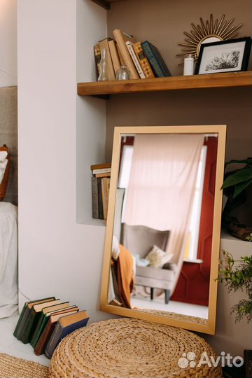 Зеркало настенное декоративное в раме