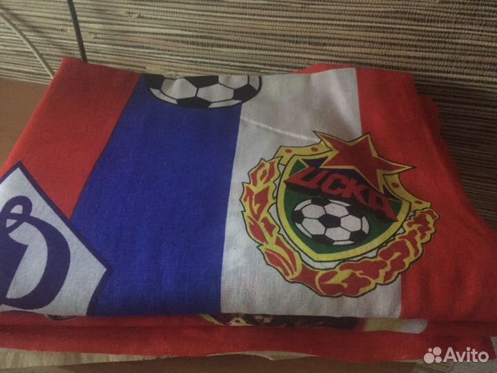 Продам постельном белье (два комплекта) + одеяло