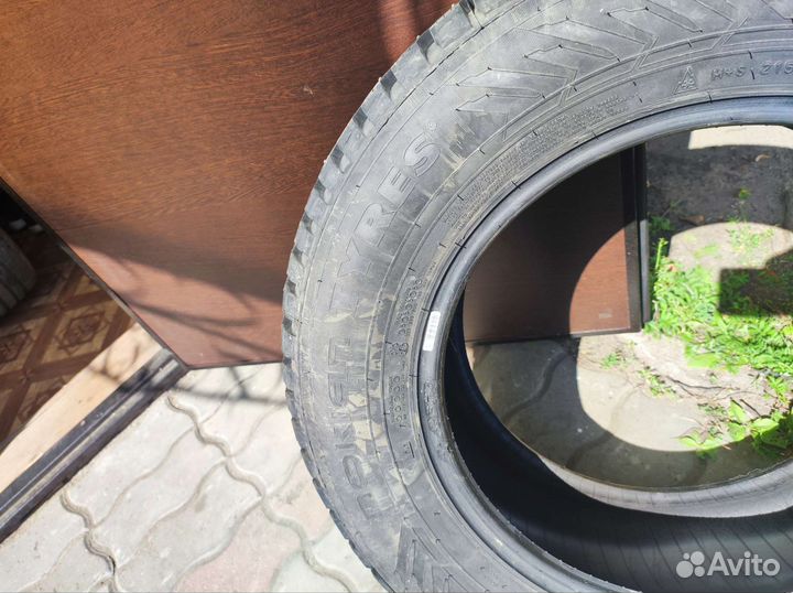 Nokian Tyres Nordman 8 SUV 215/65 R16